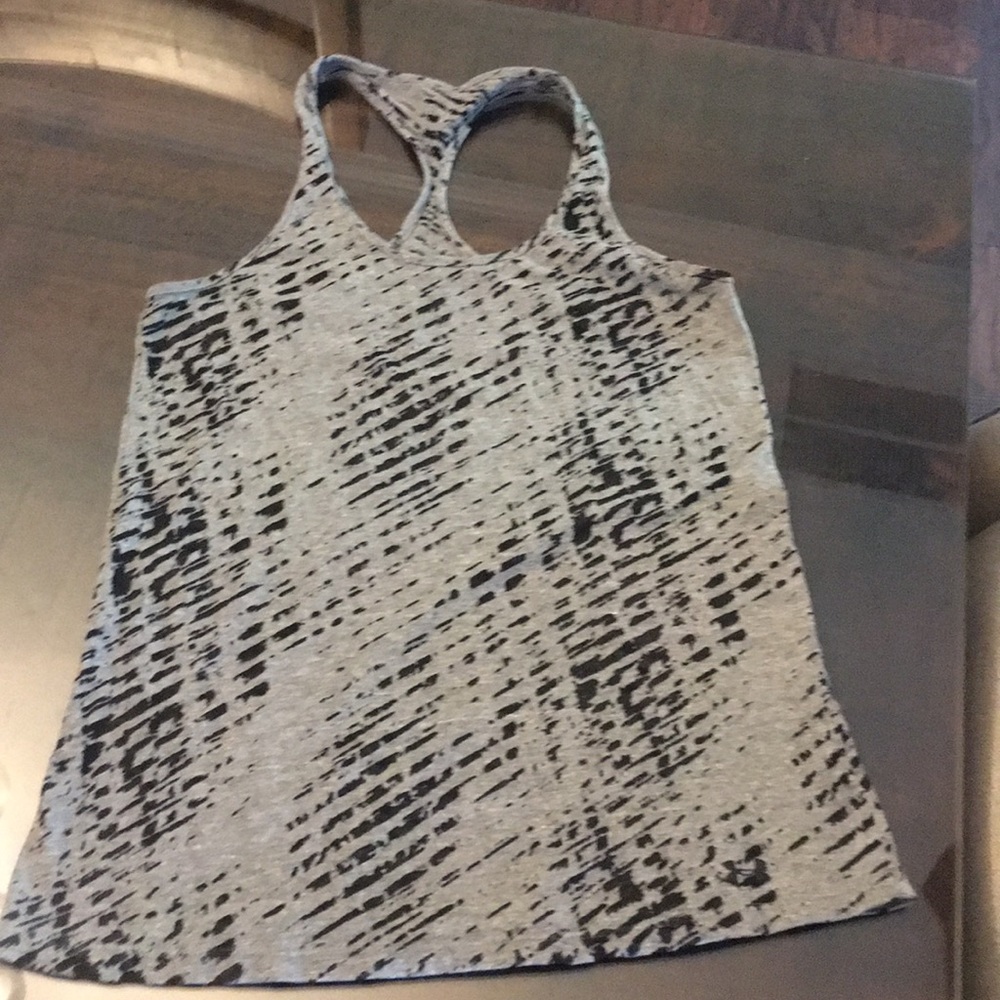 Black and gray tank